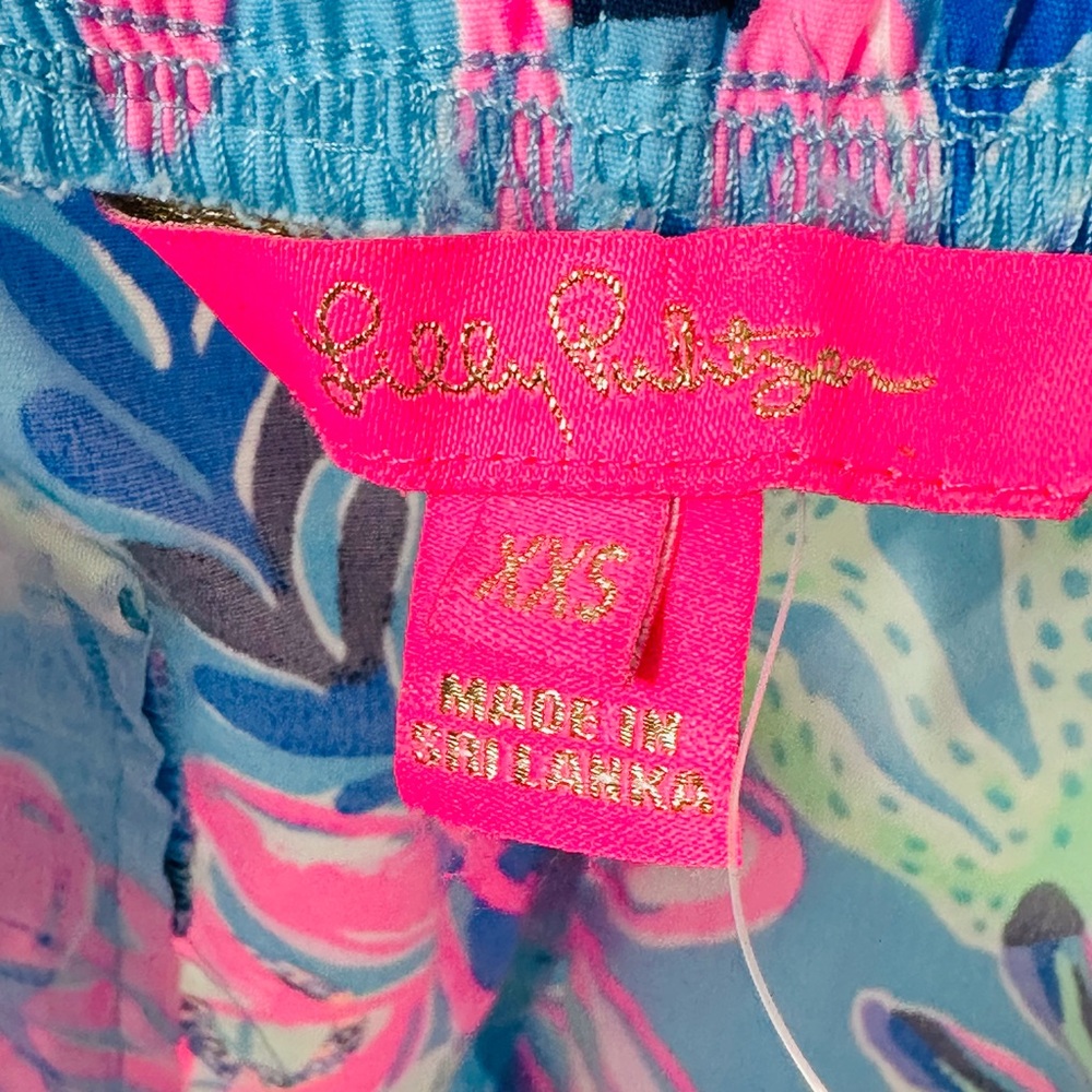 Lilly Pulitzer Ocean View Blue Pink Tropical Pull On Shorts Size XXS - Picture 8 of 11